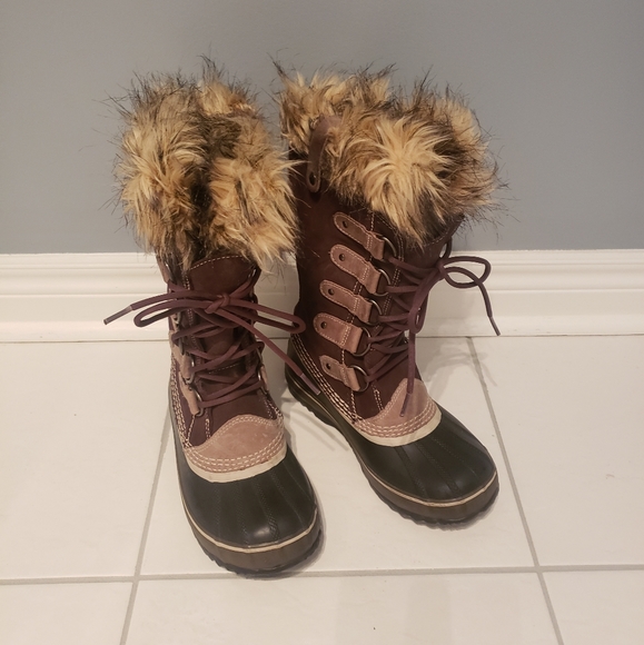 Sorel Joan of arc womens boots